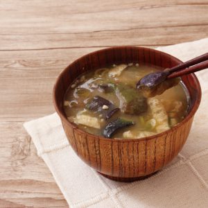 自然派Style国産具材のおみそ汁　揚げなす